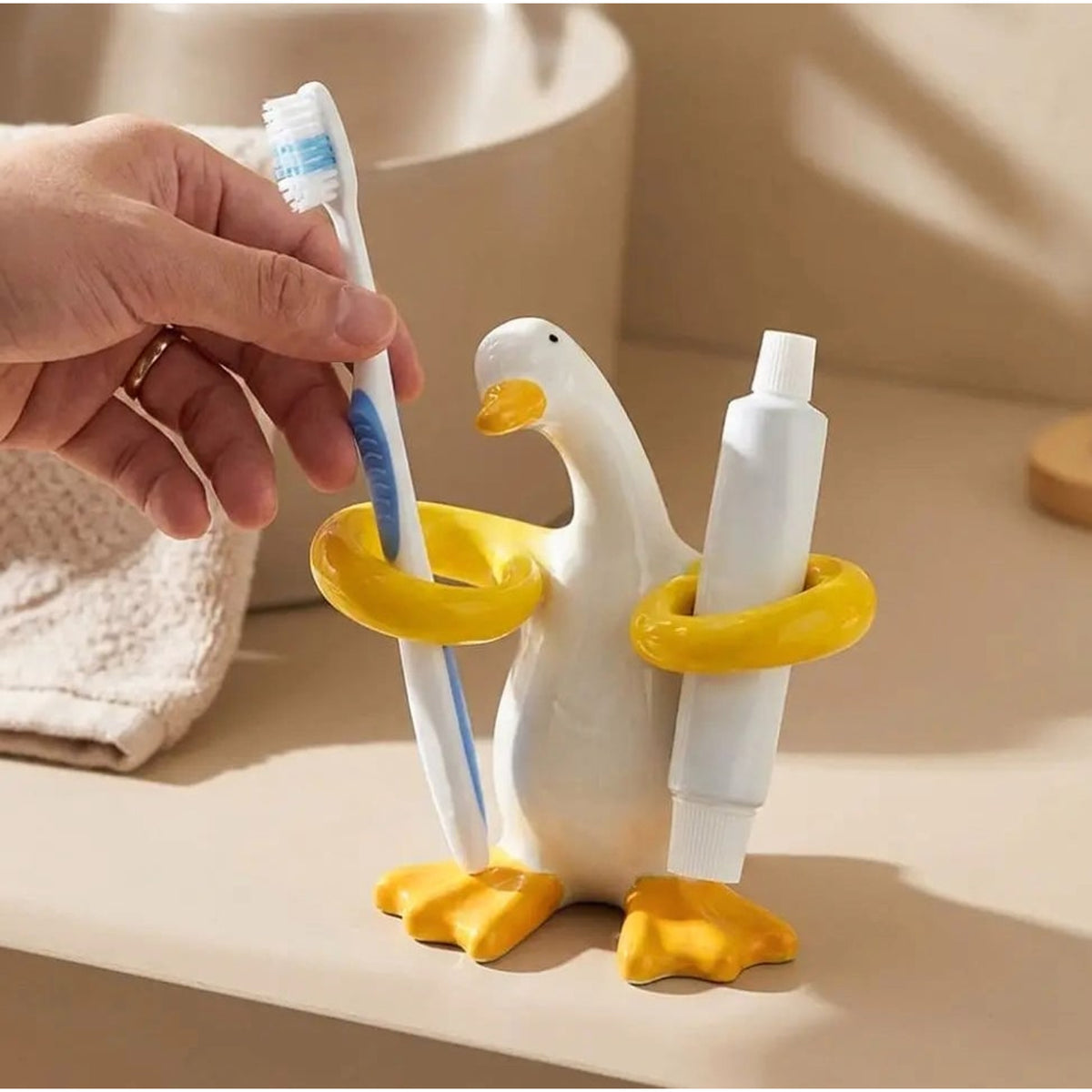 Ceramic Duck Toothbrush Holder With Elevated Rings For Hygienic Organization - Image 6