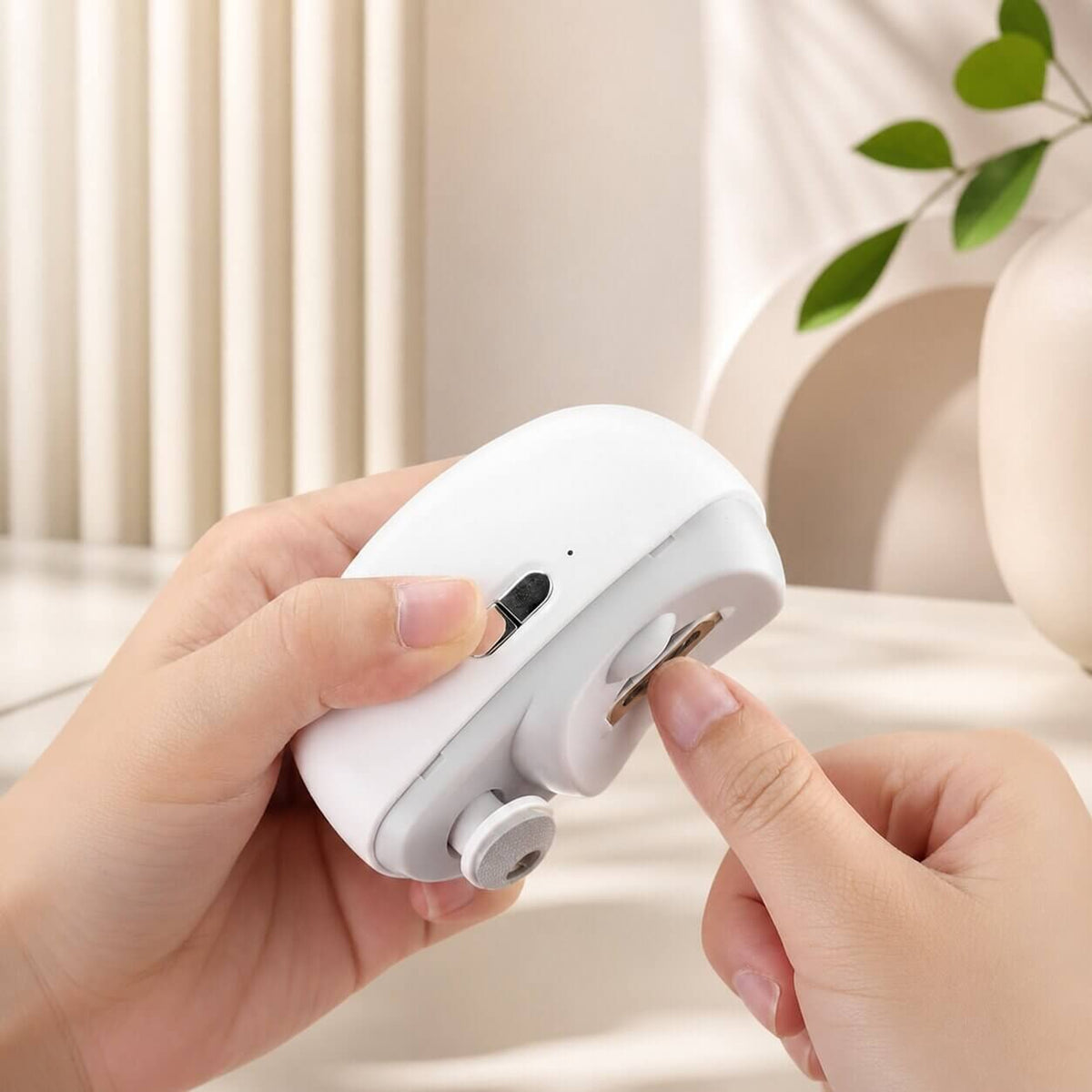Electric Nail Trimmer Rechargeable With Polisher Compact Portable For Travel - Image 3