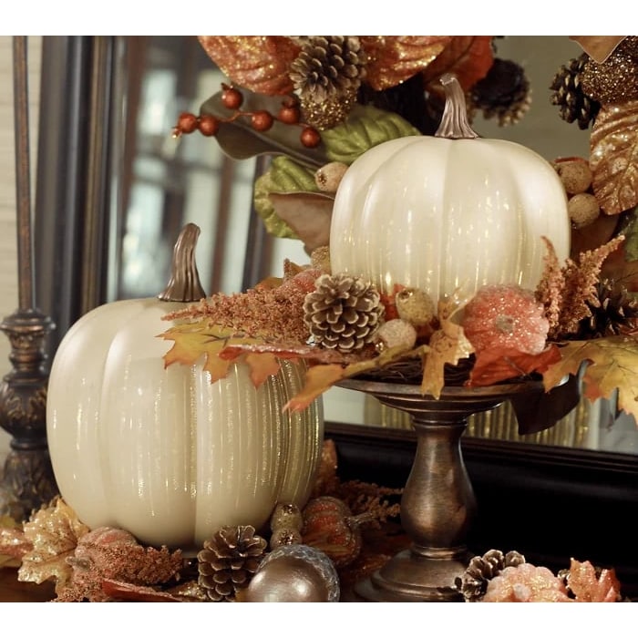 Galaxy Projection Pumpkin Hand-Blown Venetian Glass With Rotating Starry Night Light - Image 4