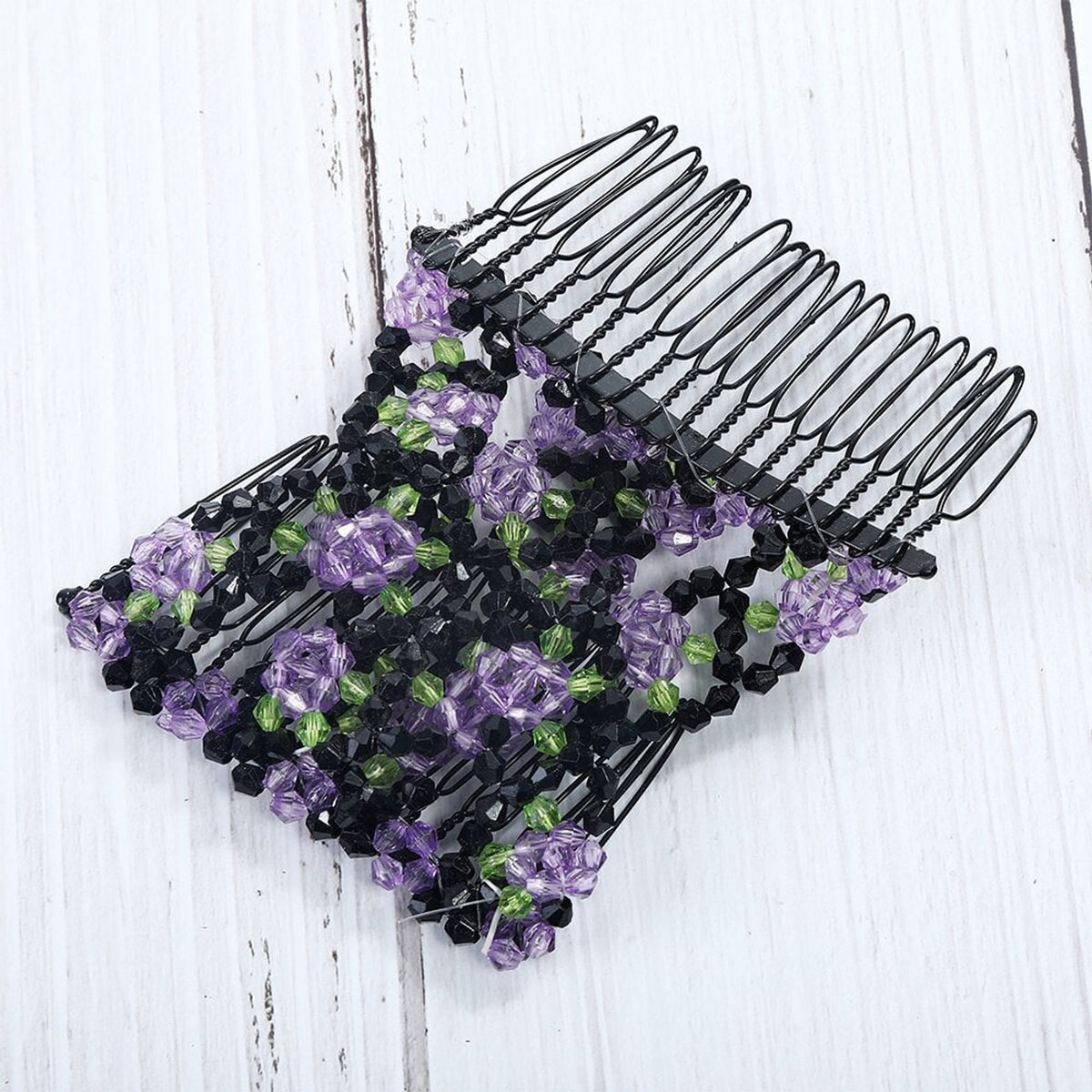 Beaded Hair Comb Stretchable Magic Hair Clip For Secure All-Day Hold - Image 4