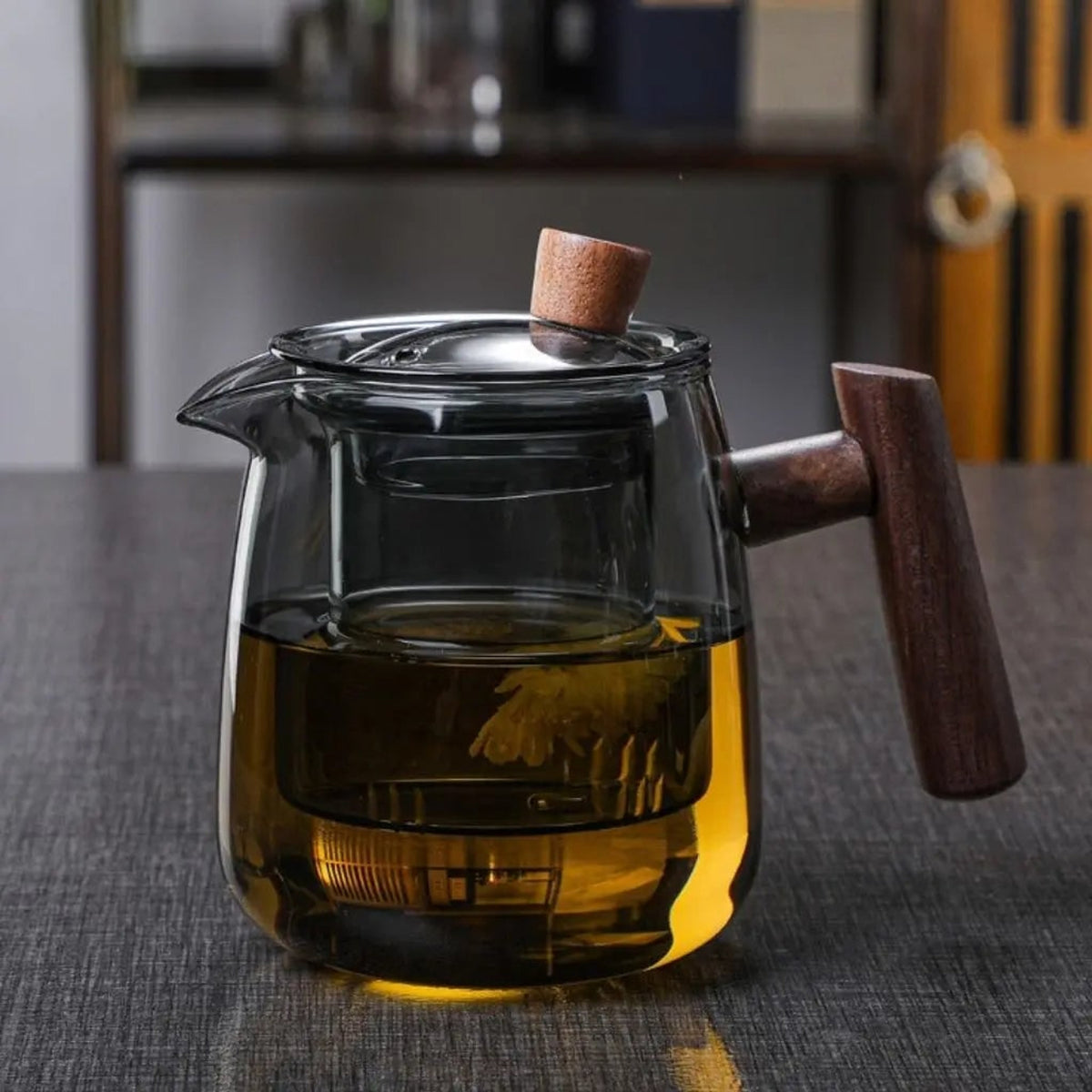 Borosilicate Glass Teapot With Wooden Handle And Detachable Infuser - Image 3