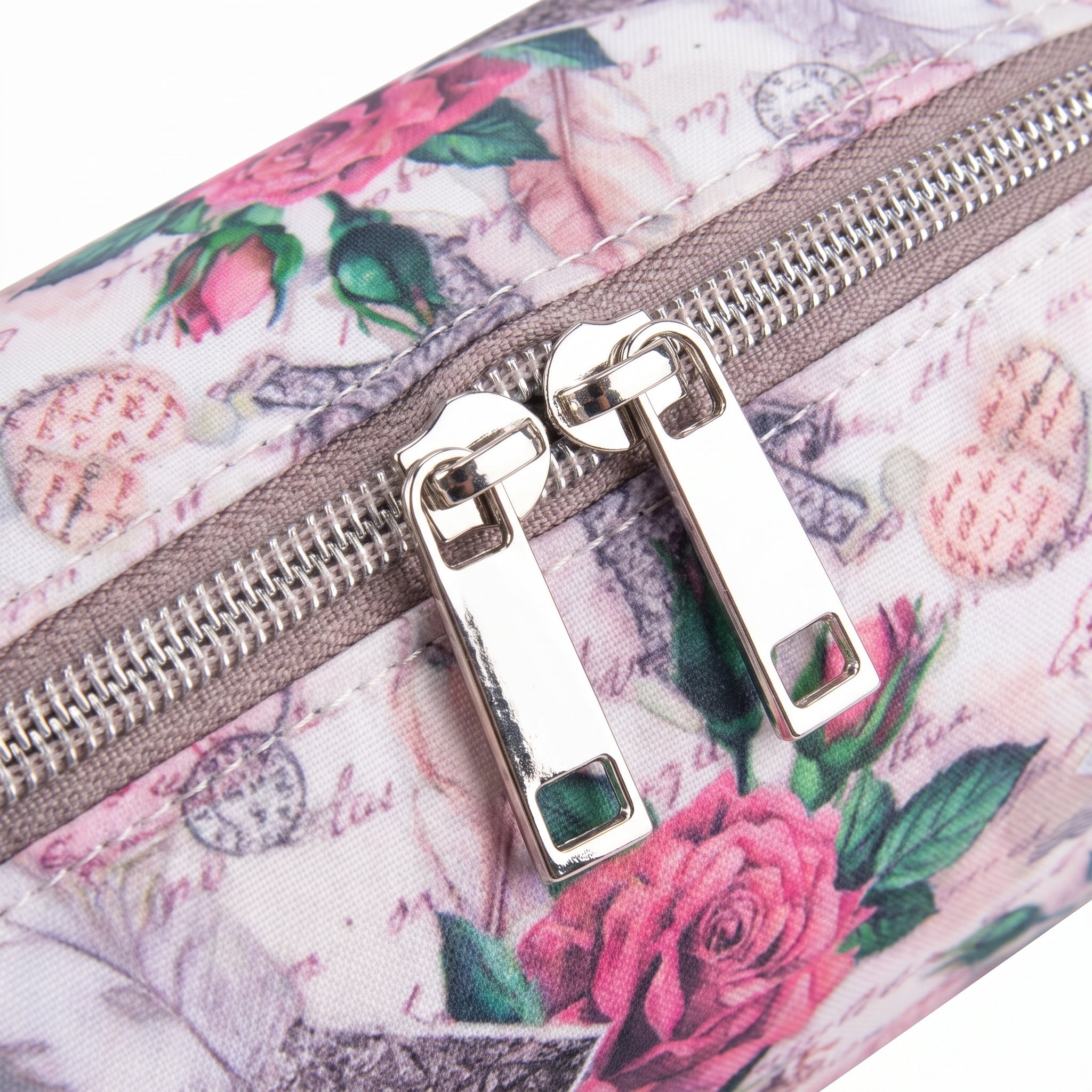 Women's Cosmetic Travel Bag Set Pink Floral Paris Theme - detail