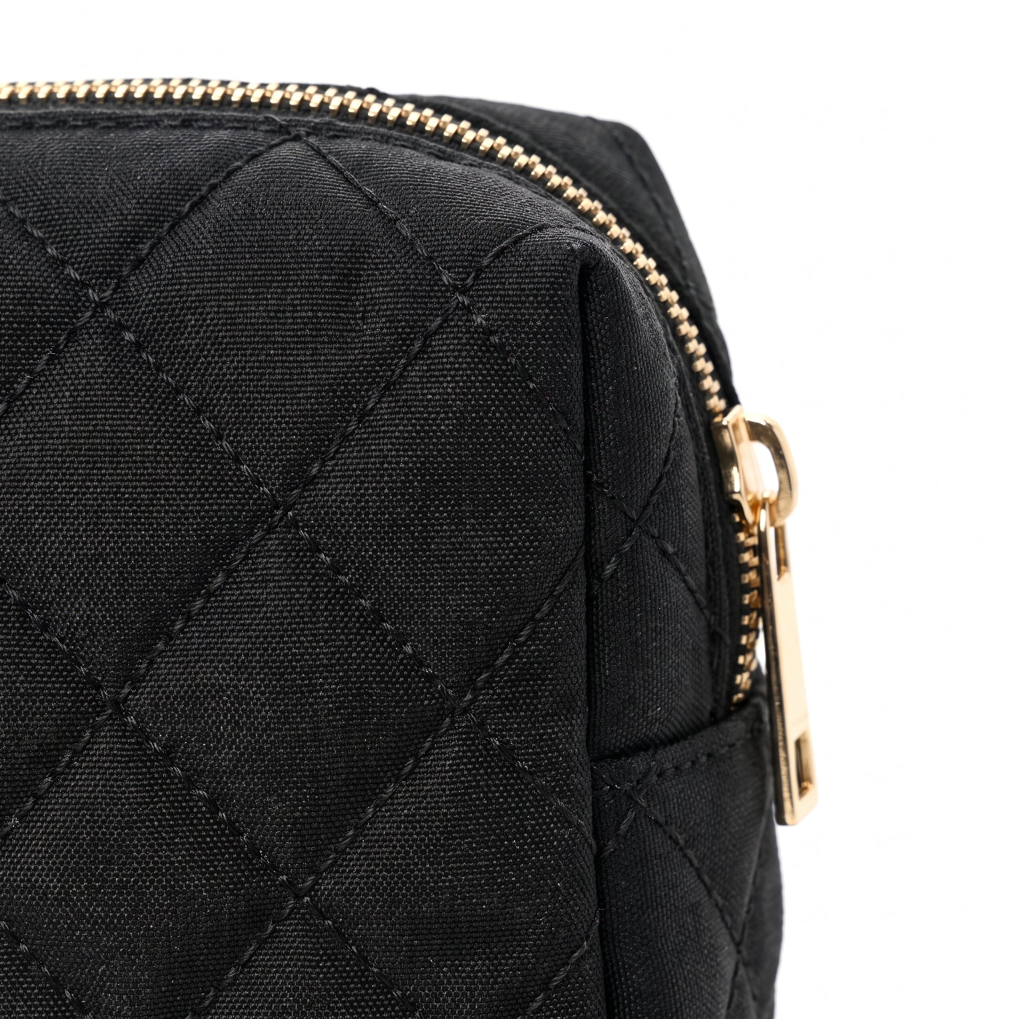 Travel Bag Cosmetic Organizer Clear Black Quilted Makeup Case Set - detail