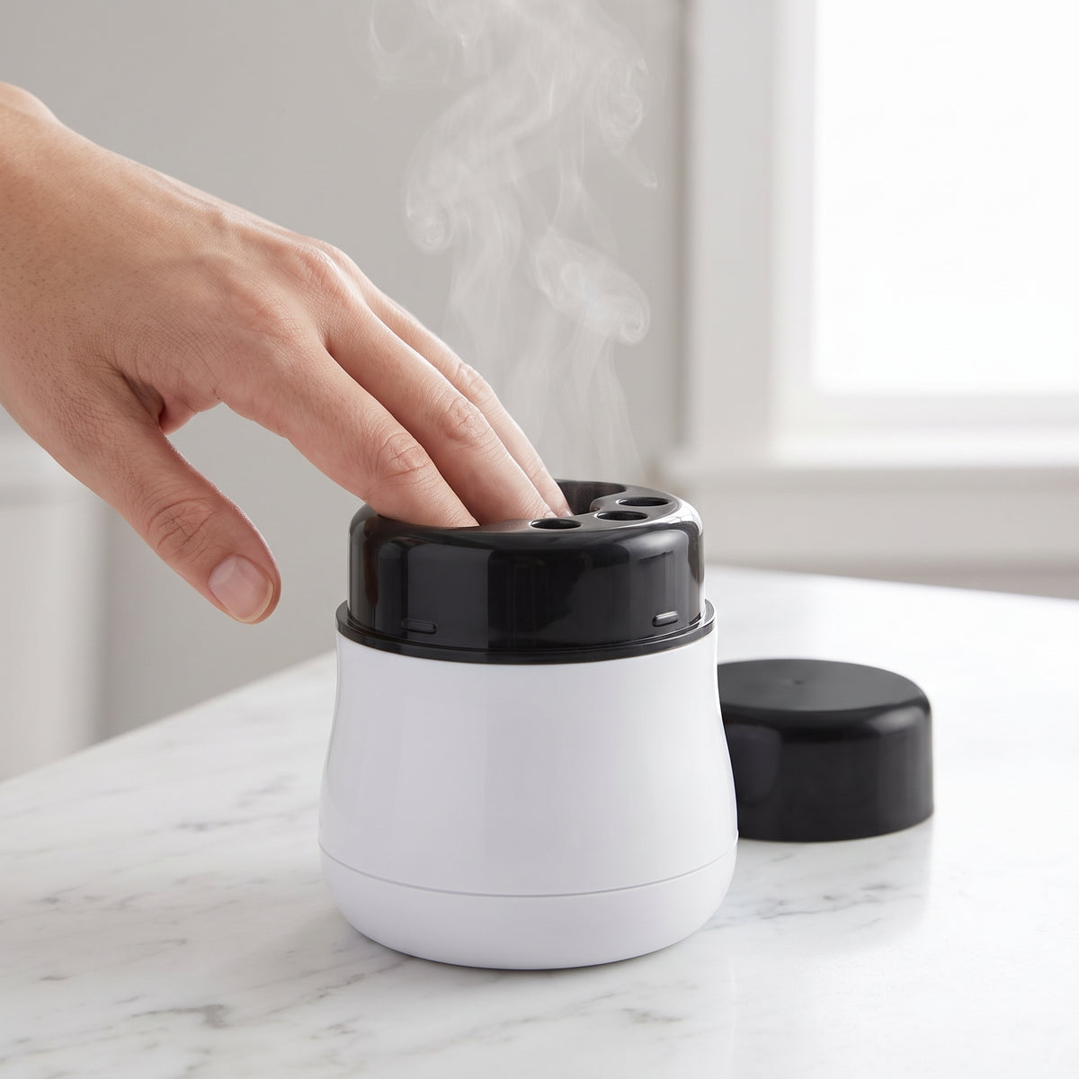 Gel Nail Polish Remover Innovative - Image 1