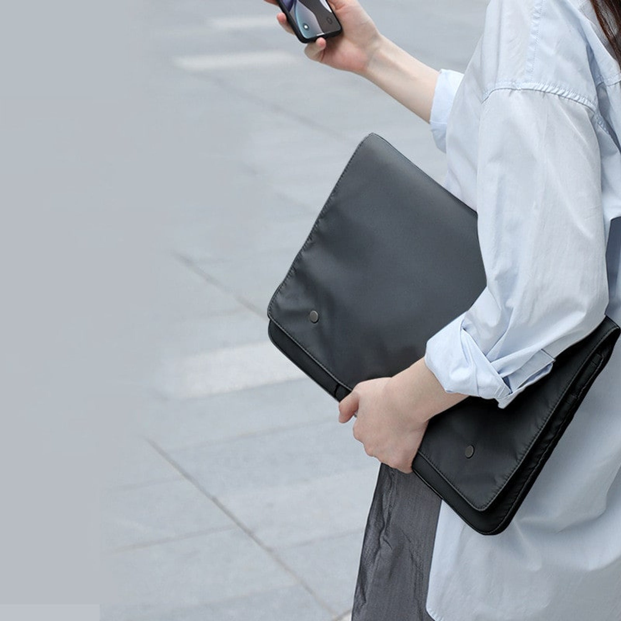 Laptop Bag Sleeve Organizer Multi Pocket Flap Closure - Image 2