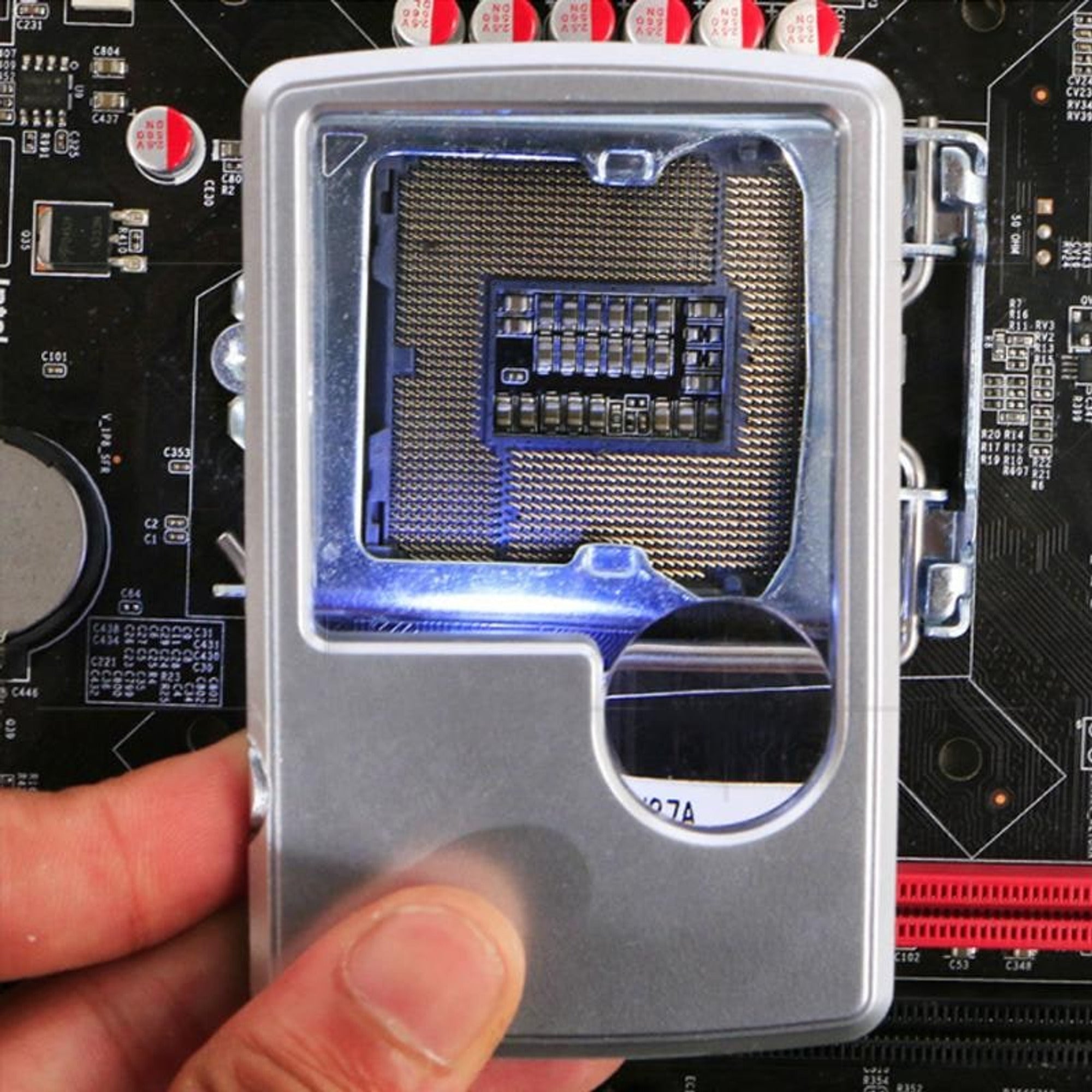 LED Illuminated Card Type Magnifier Reading Light Silver Plastic - Image 5