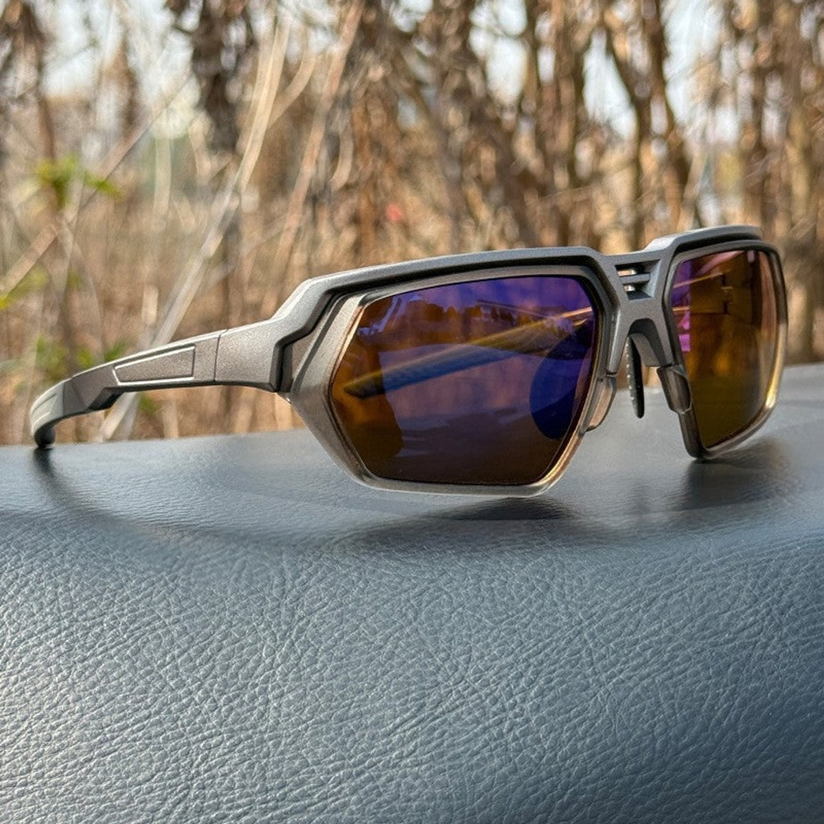 Photochromic Polarized Sports Sunglasses With Night-Enhancing Lenses And Tactical Wrap - Image 7