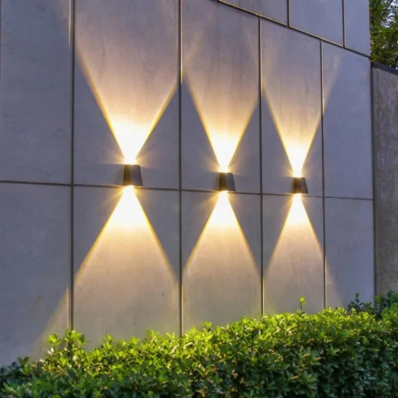 Solar Powered LED Outdoor Wall Light - Image 5