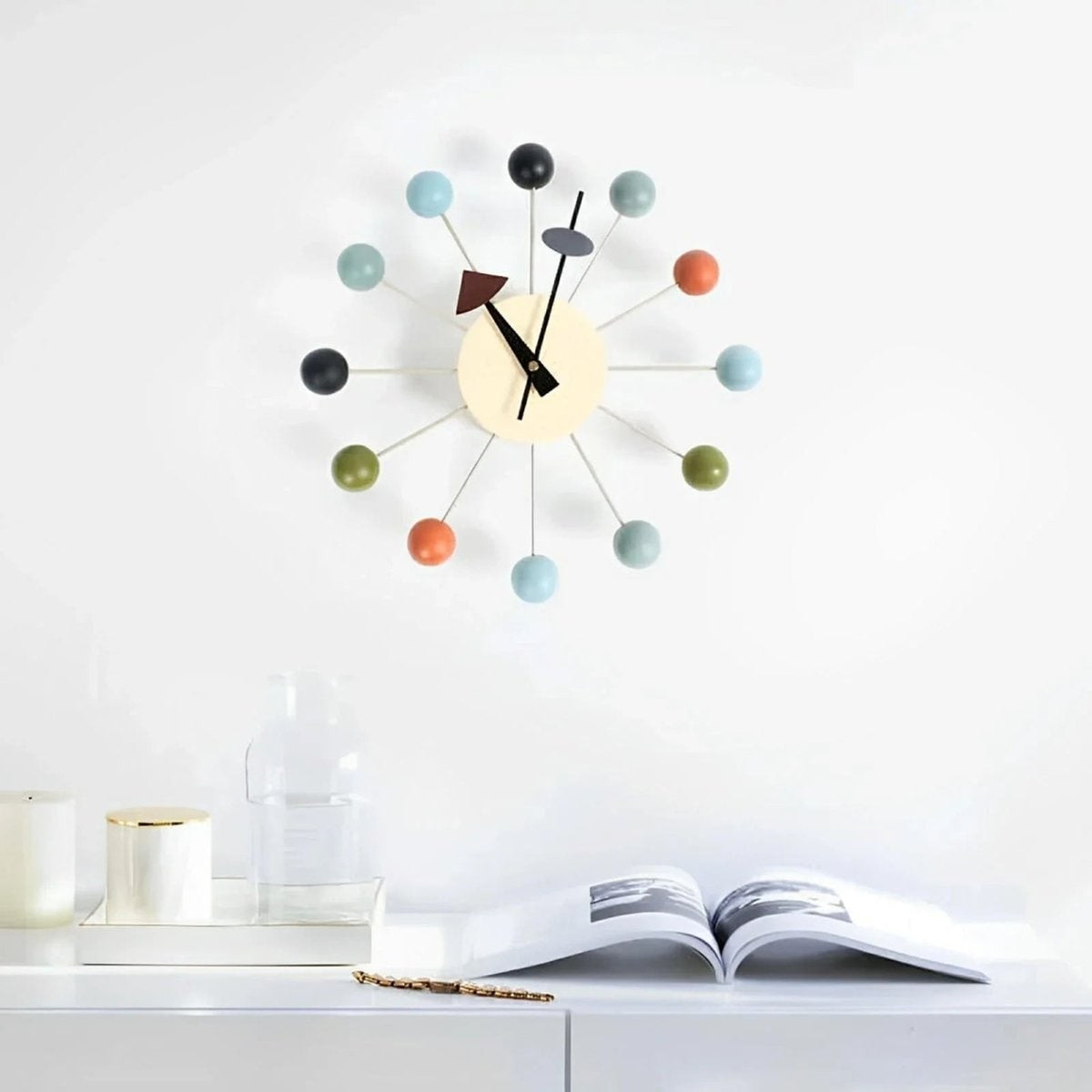 Sunburst Wall Clock With Silent Quartz Movement - Image 3