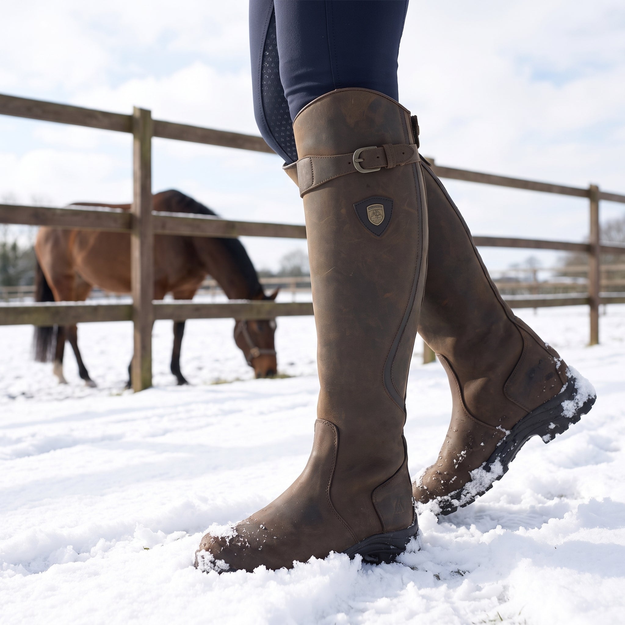 Women's Winter Boots Riding Tall Outdoor - hero